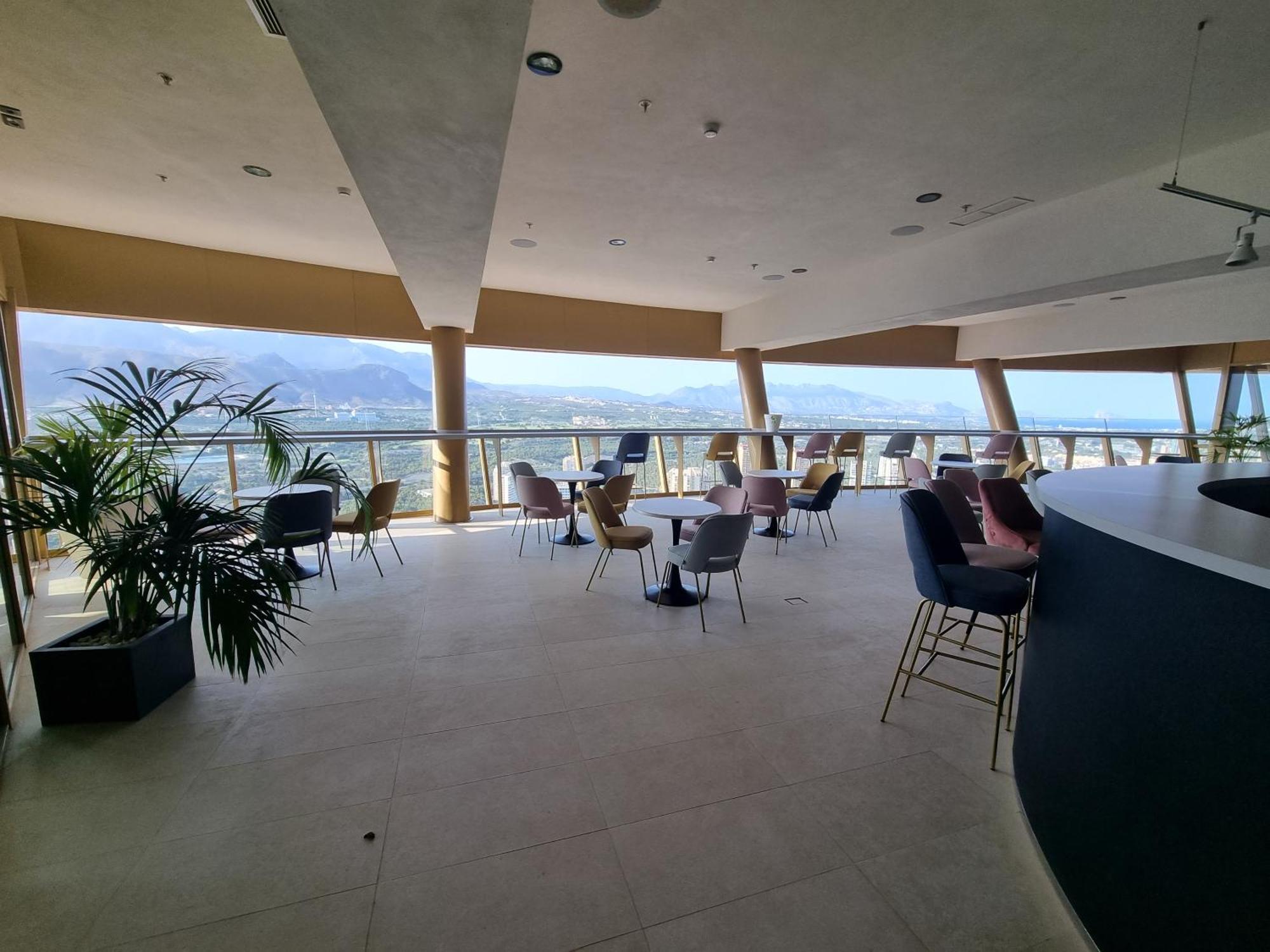 Floor 32! Intempo Luxury Apartman Benidorm Kültér fotó