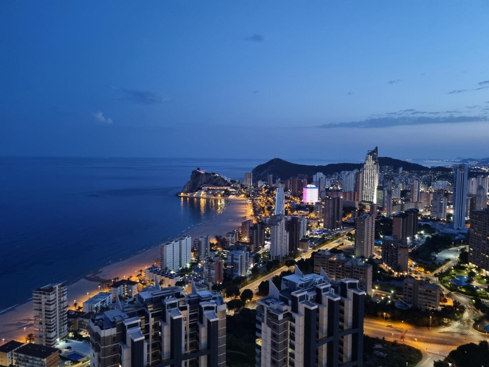 Floor 32! Intempo Luxury Apartman Benidorm Kültér fotó